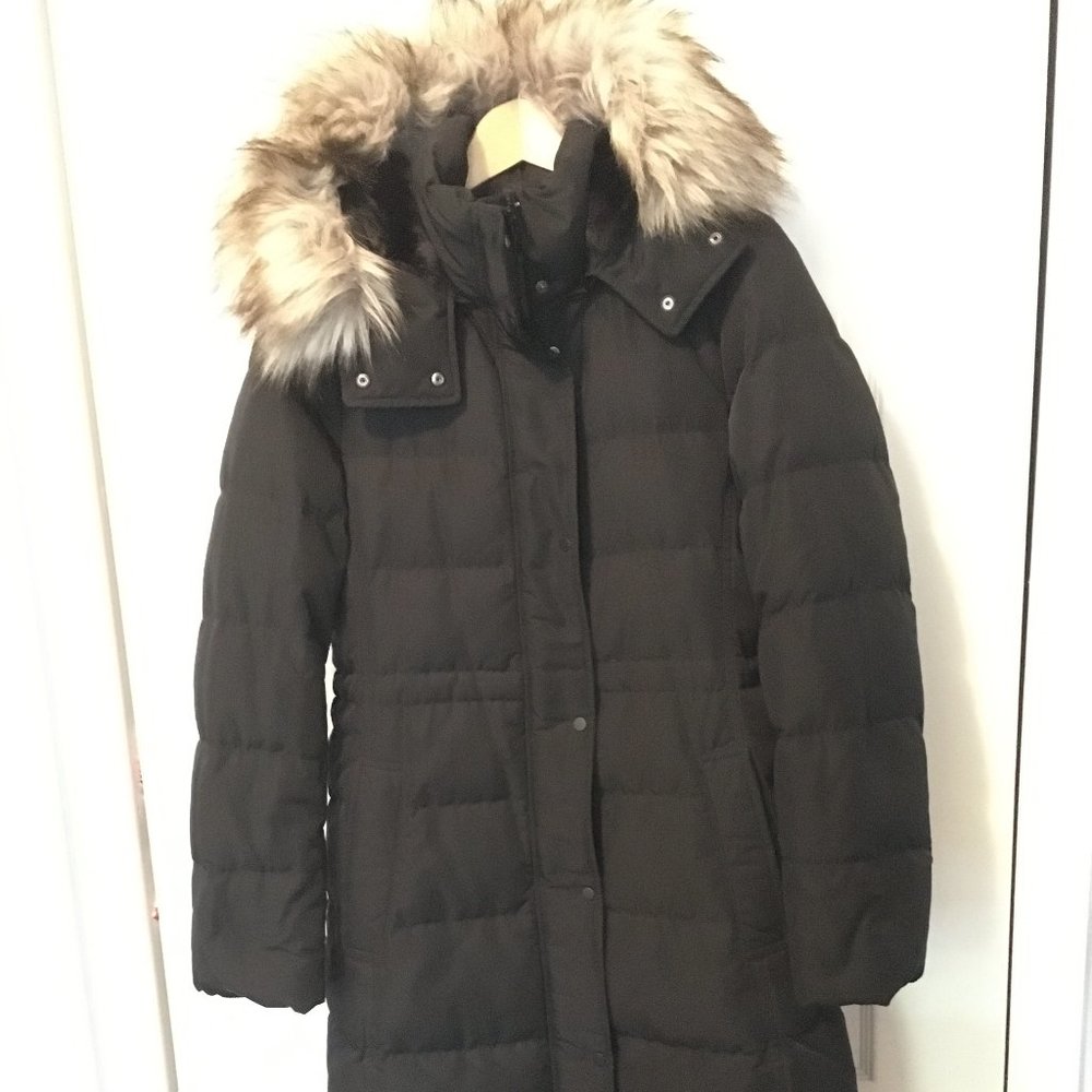 Spectacular and Warm - Full length Down Coat with Detachable Faux-fur Hood